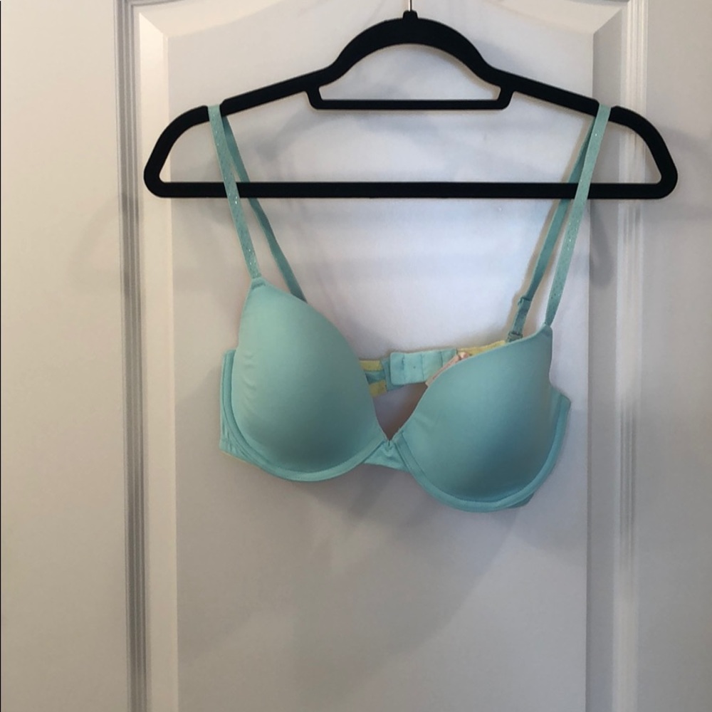 Victoria’s Secret Pink Wear Everywhere Demi